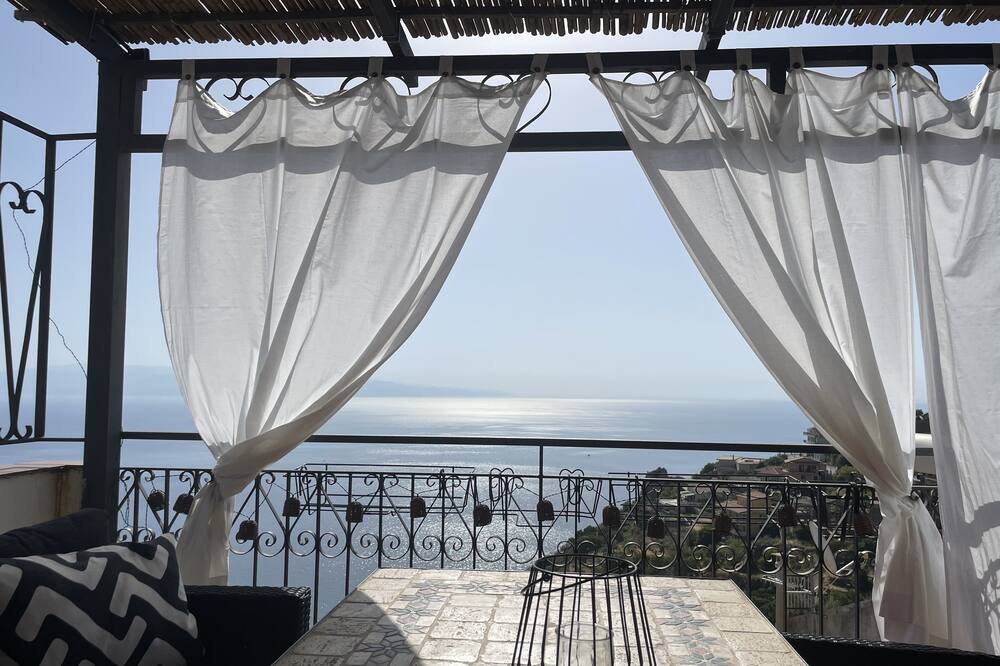 Photo of Patio Balcony in Forza d'Agro