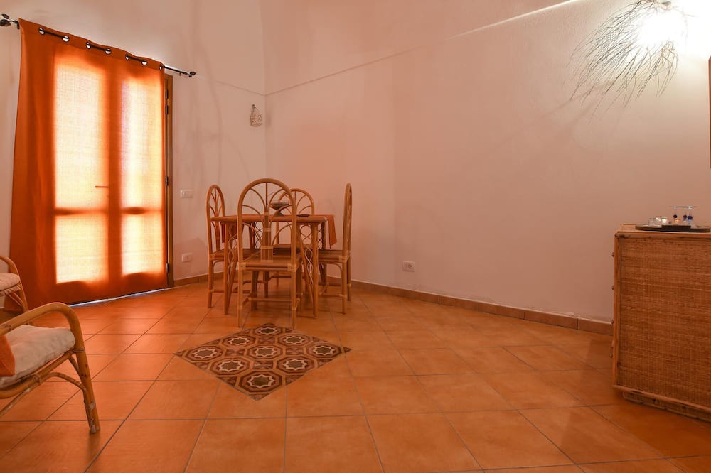 Photo of Bedroom in Khamma Fuori