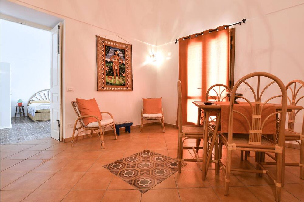 Photo of Bedroom in Khamma Fuori