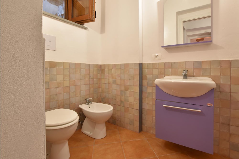 Photo of Bathroom in Khamma Fuori