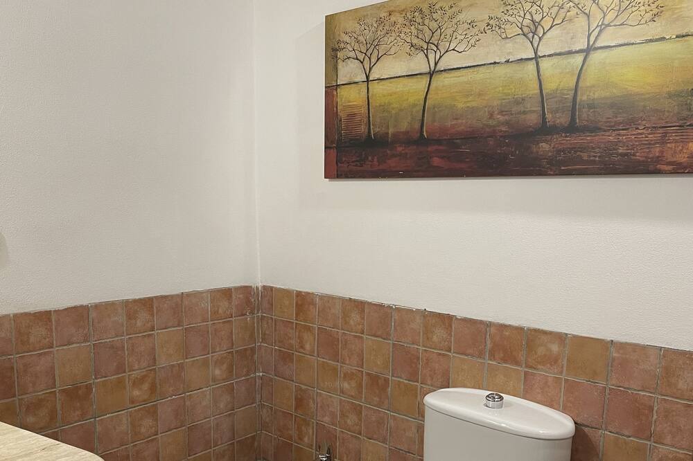 Photo of Bathroom in Syracuse