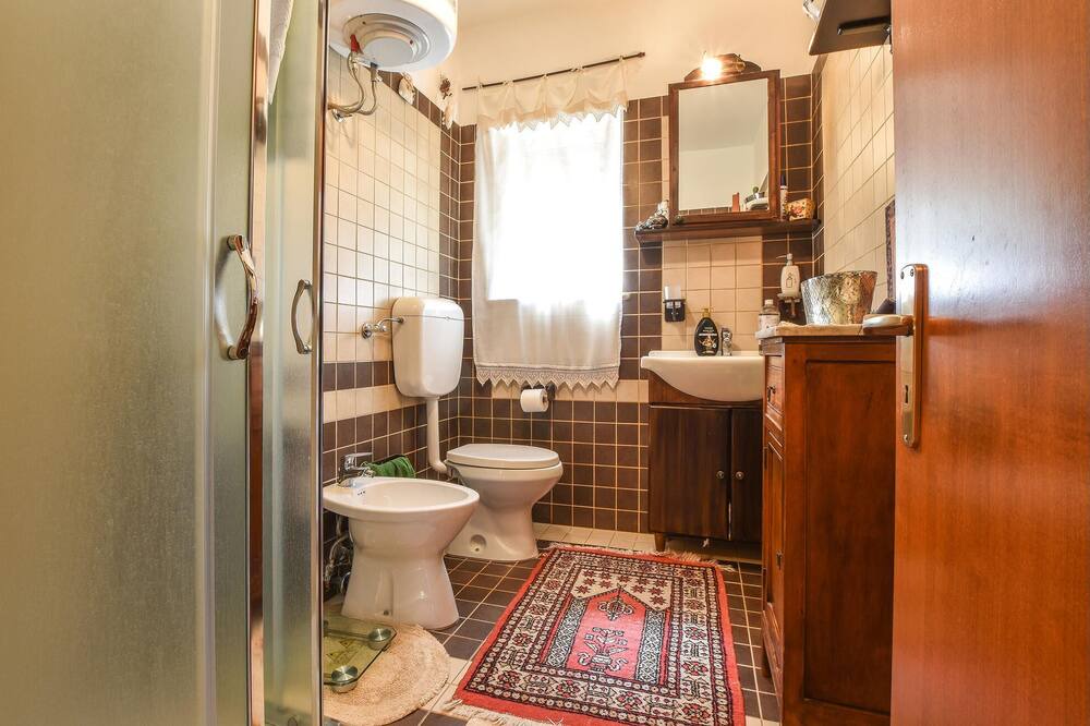 Photo of Bathroom in Enna