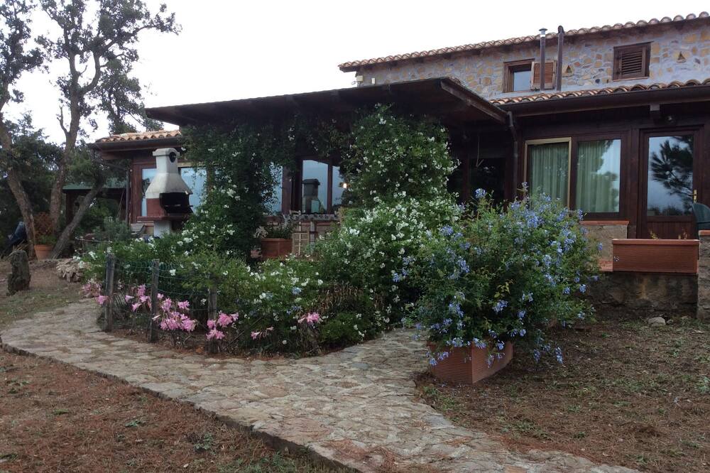 Photo of Outdoor in Pollina