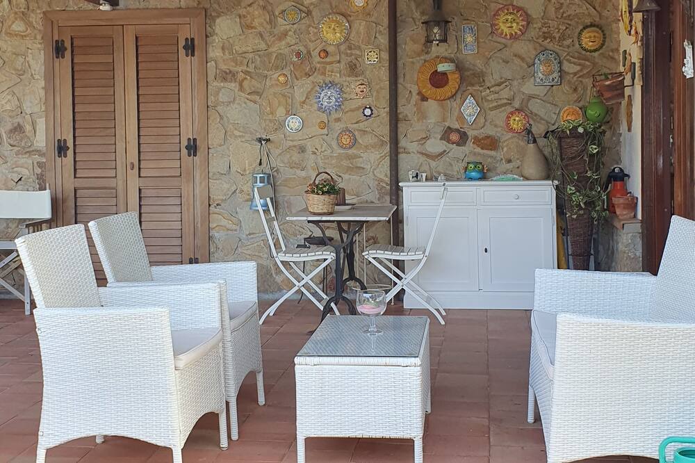 Photo of Patio Balcony in Pollina