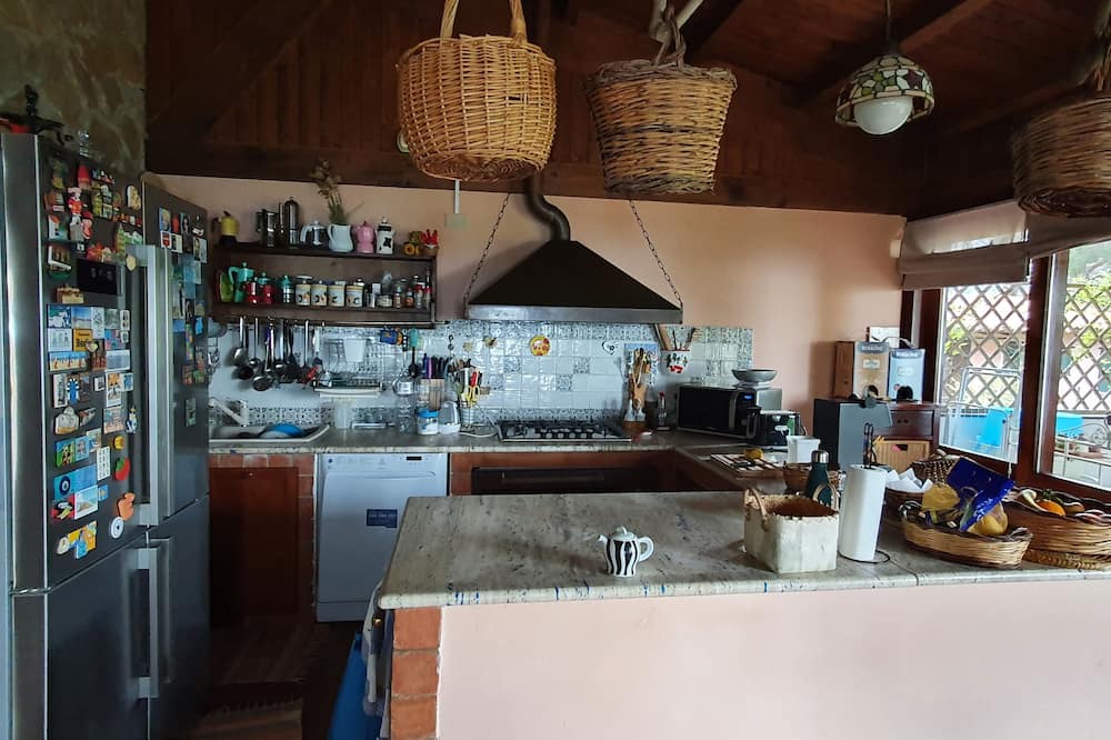 Photo of Kitchen in Pollina