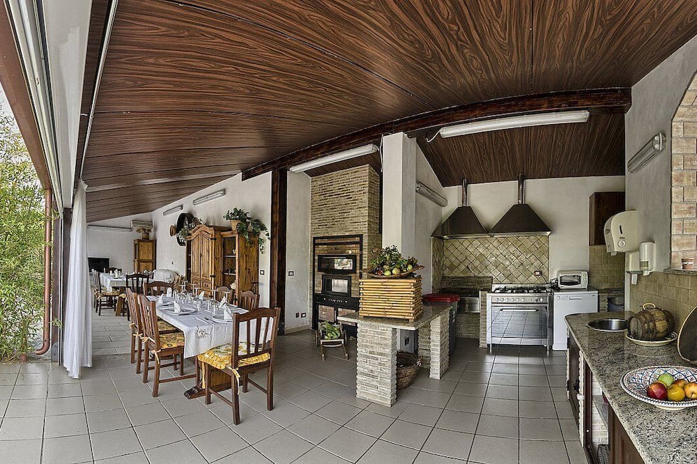 Photo of Others in Casa Papa