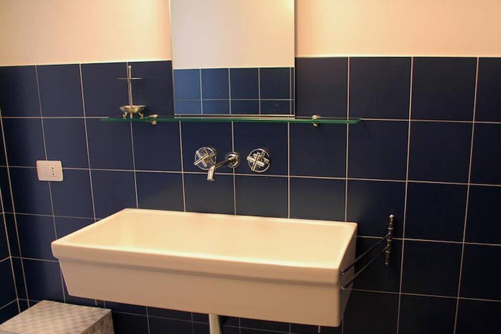 Photo of Bathroom in Donnalucata
