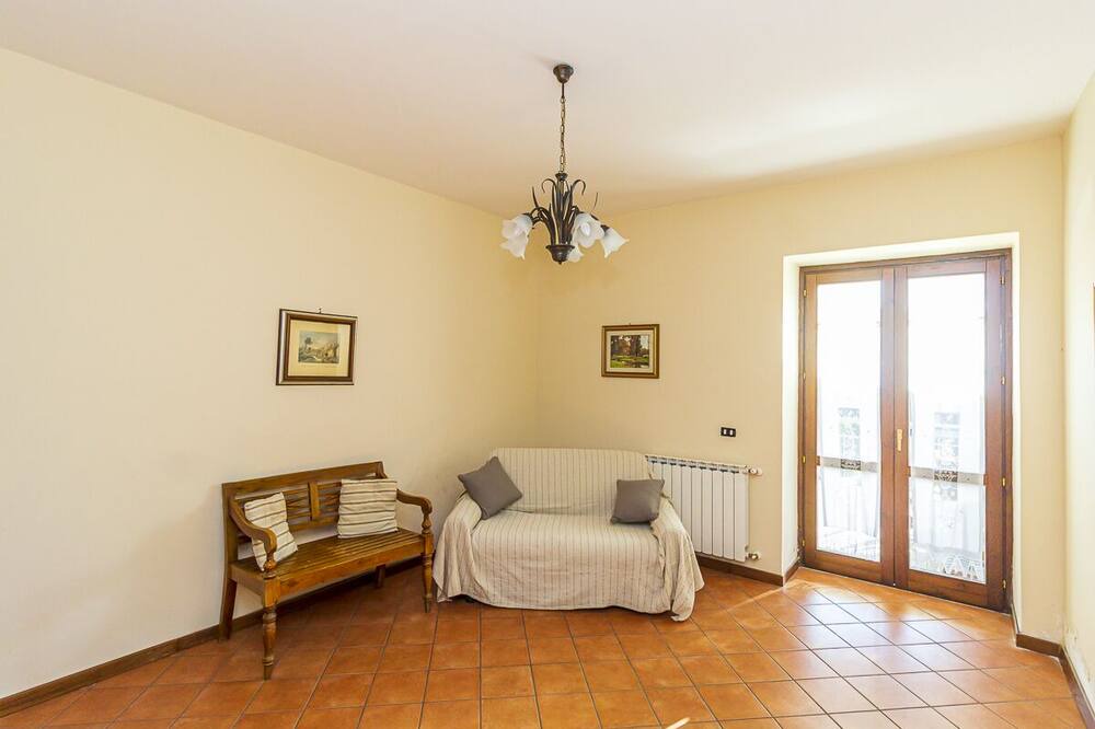 Photo of Livingroom in Zafferana Etnea