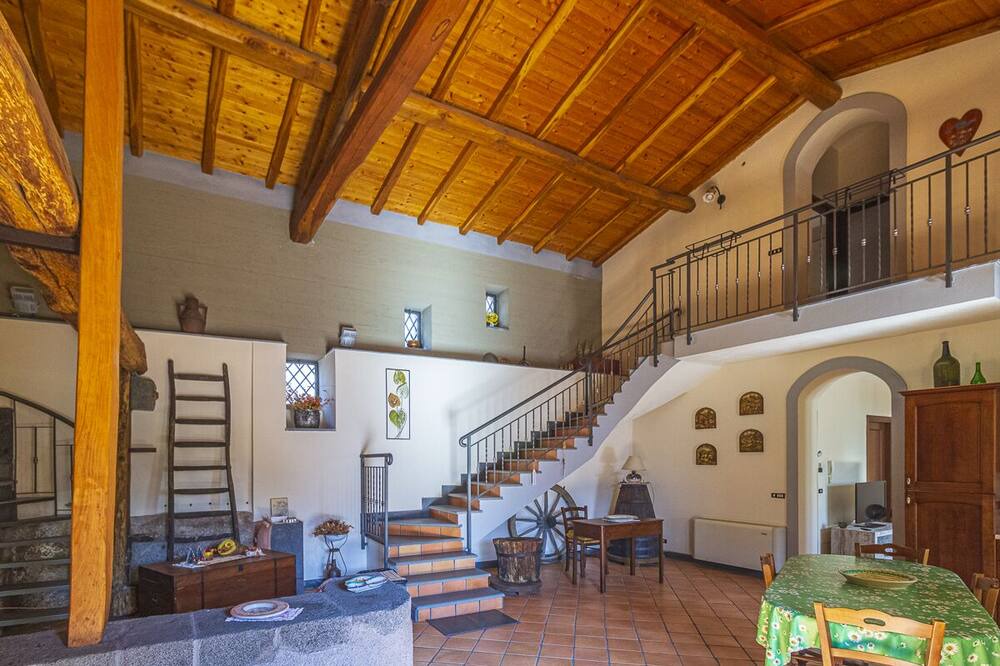 Photo of Livingroom in Zafferana Etnea