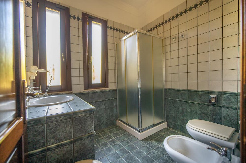 Photo of Bathroom in Salemi