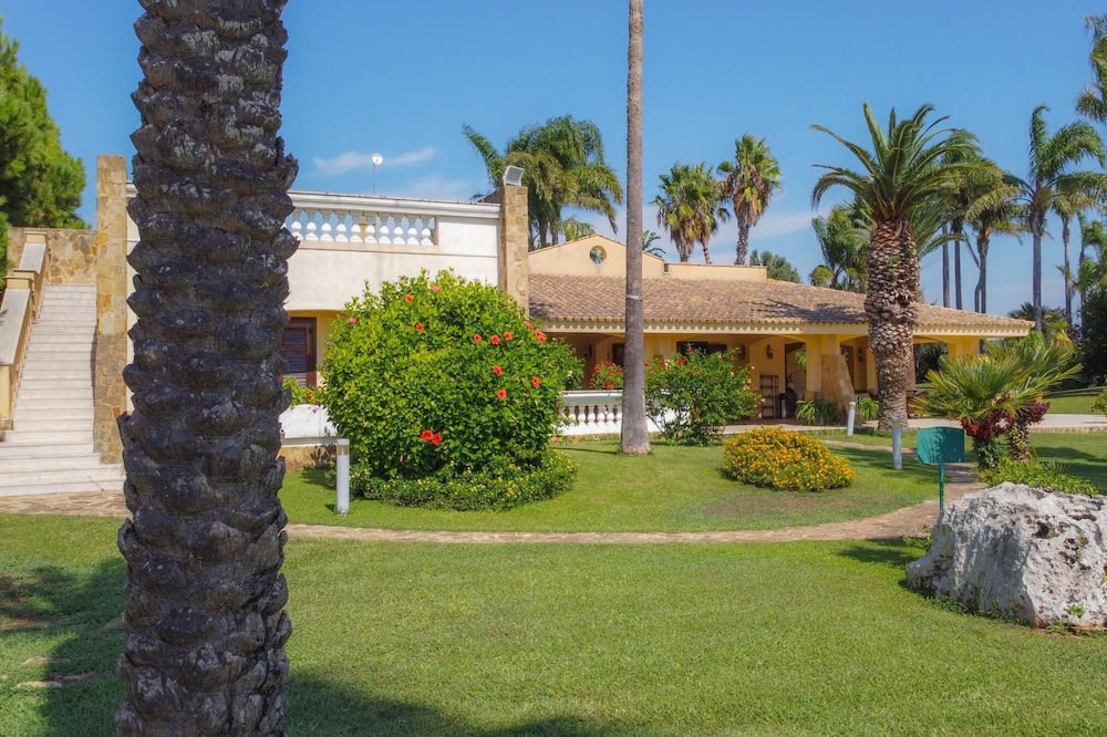 Photo of Outdoor in Salemi