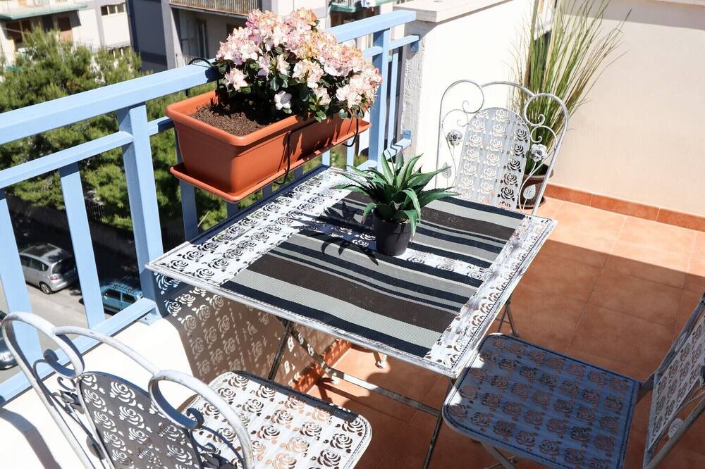 Photo of Patio Balcony in Acradina