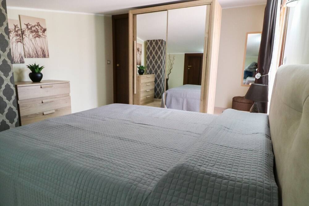 Photo of Bedroom in Acradina