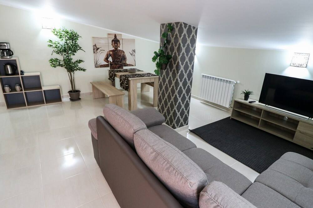 Photo of Livingroom in Acradina