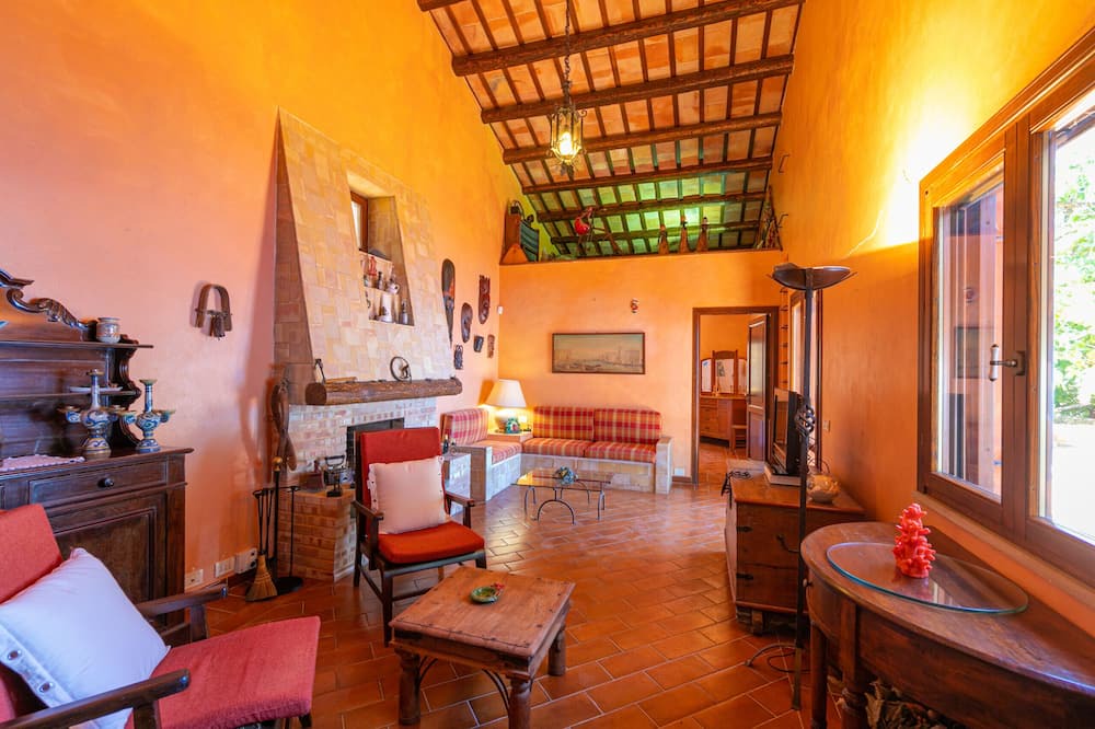 Photo of Livingroom in Cefalu