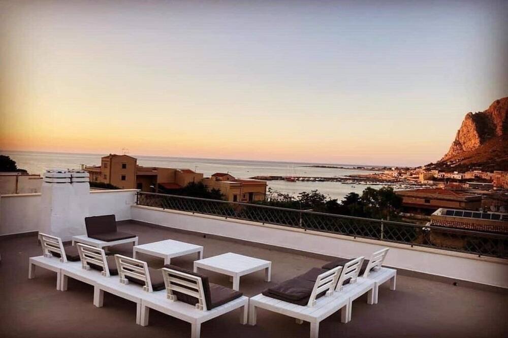 Photo of Patio Balcony in Sferracavallo