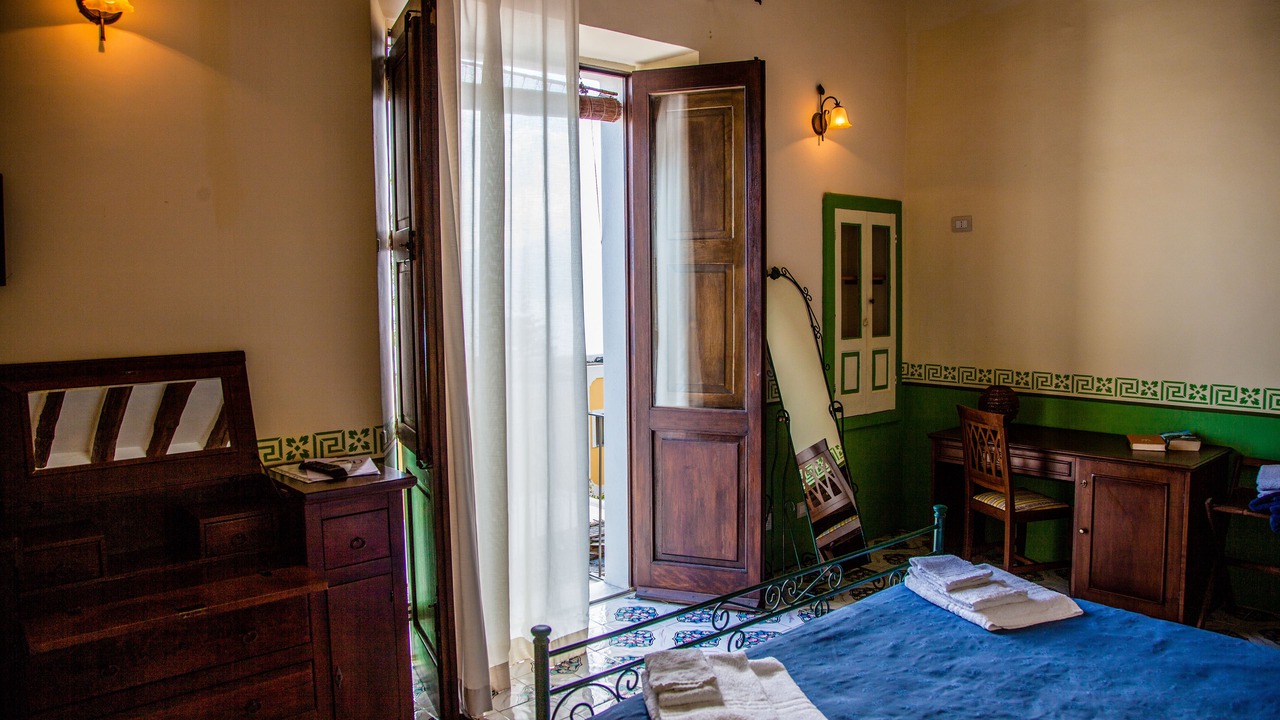 Photo of Bedroom in Santa Marina Salina