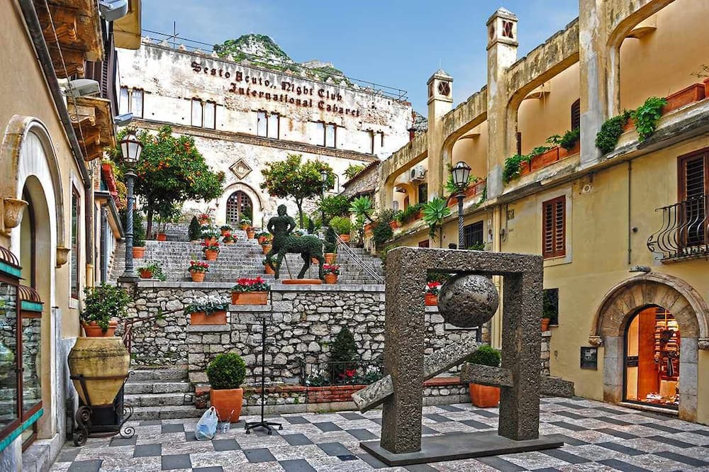 Photo of Outdoor in Porticato