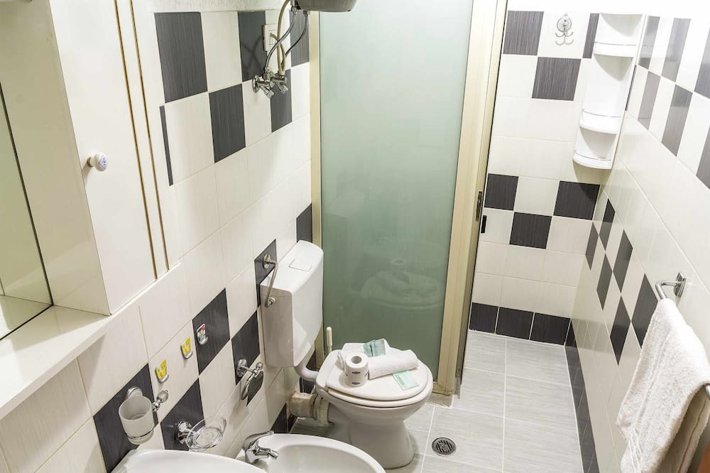 Photo of Bathroom in Porticato