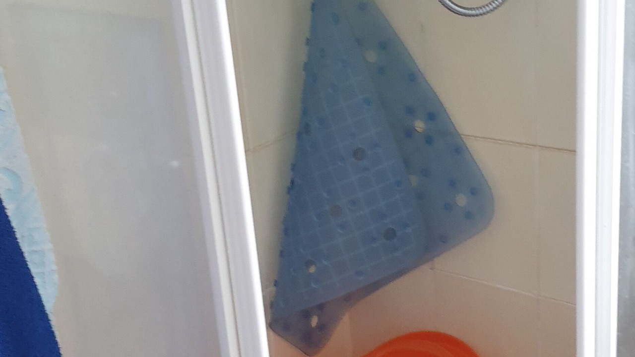 Photo of Bathroom in Patti
