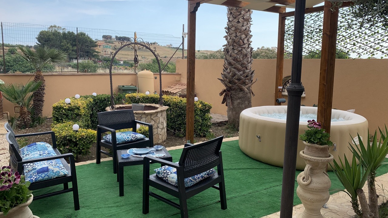 Photo of Patio Balcony in Siculiana