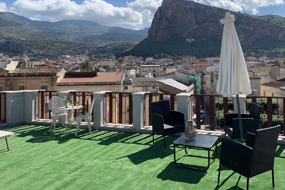 Photo of Patio Balcony in Partinico