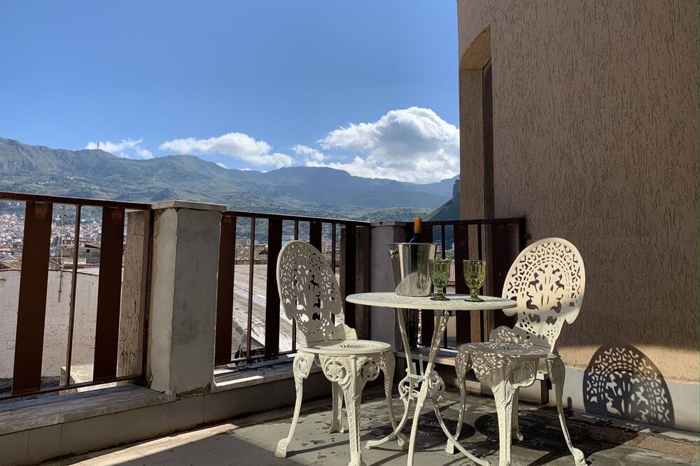 Photo of Patio Balcony in Partinico