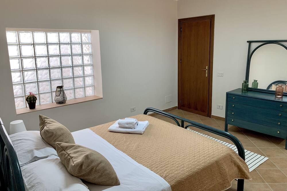 Photo of Bedroom in Partinico