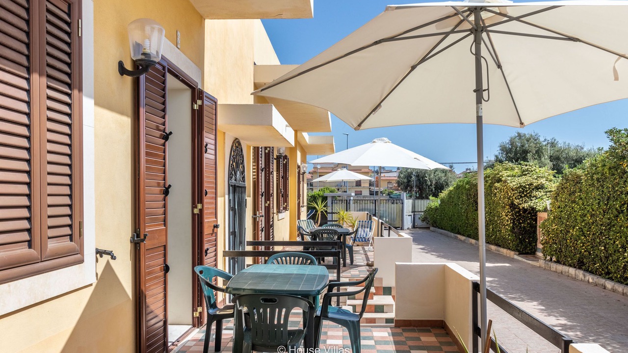Photo of Outdoor in Avola