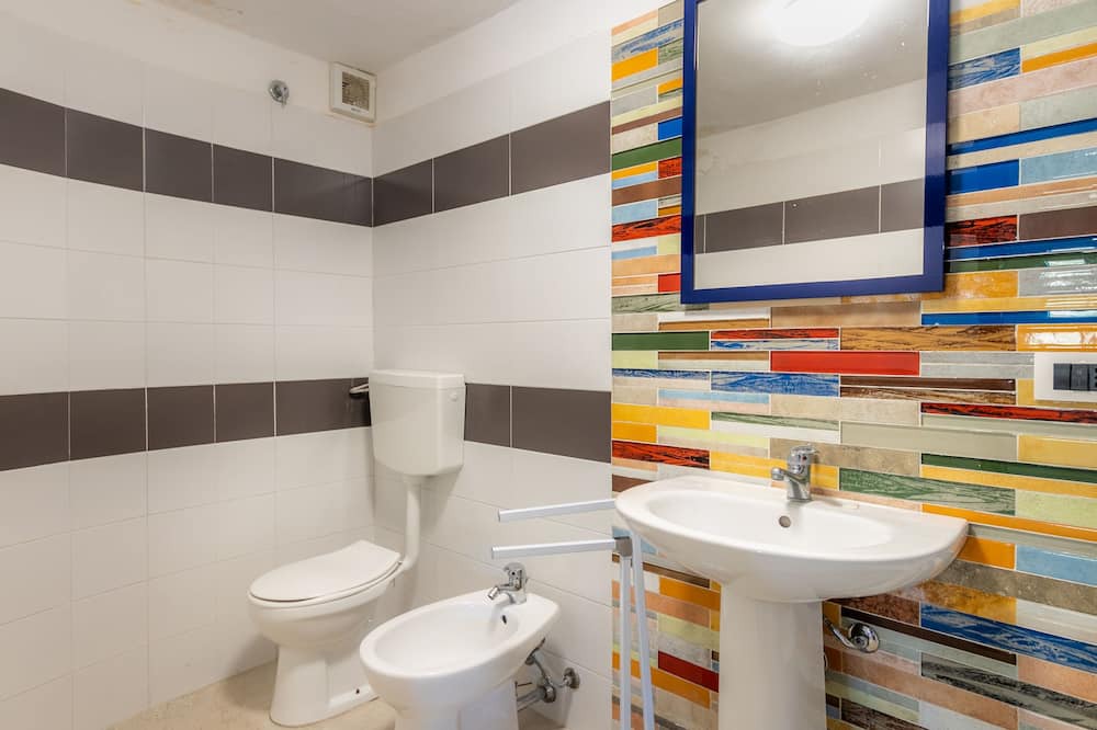 Photo of Bathroom in San Lorenzo