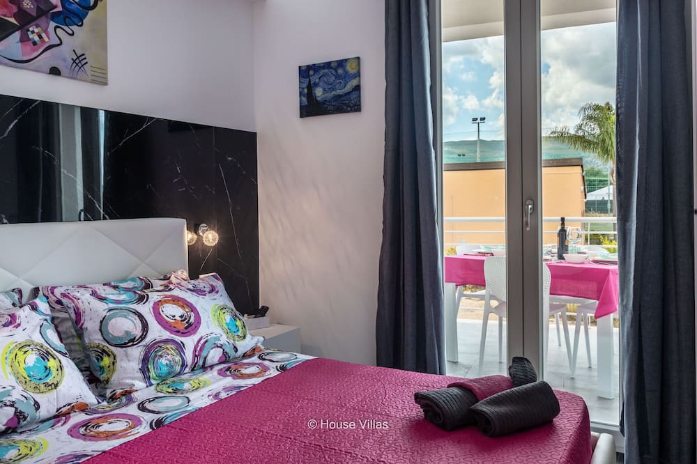 Photo of Bedroom in Avola