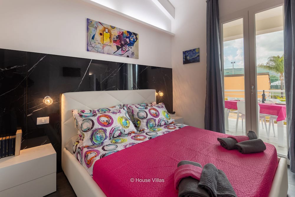 Photo of Bedroom in Avola