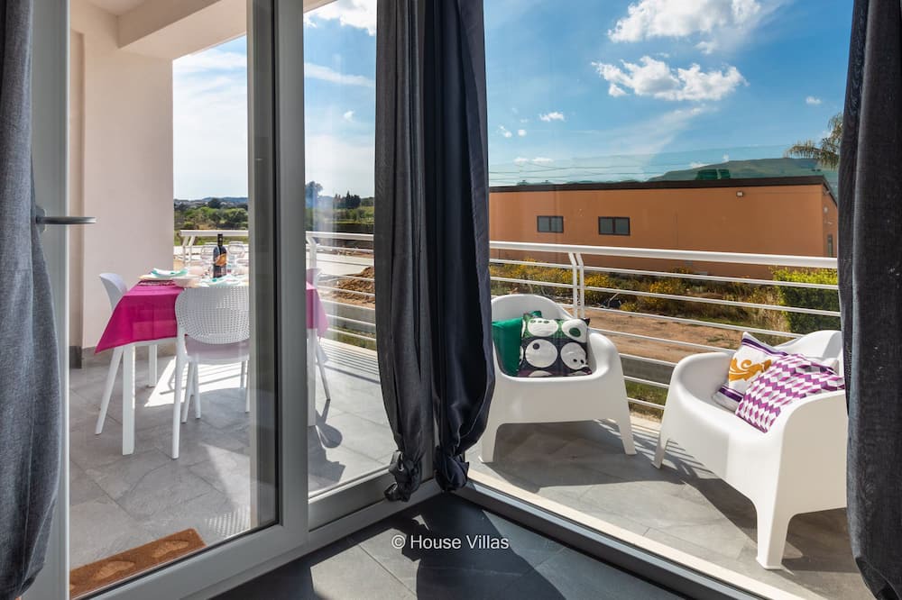 Photo of Bedroom in Avola