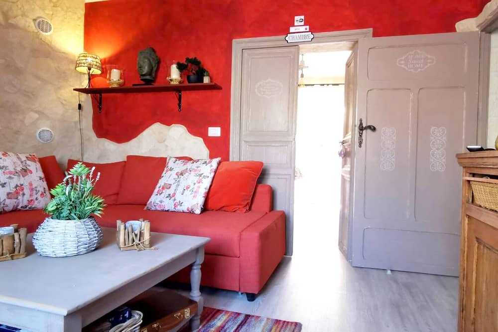 Photo of Livingroom in Acquaviva Platani