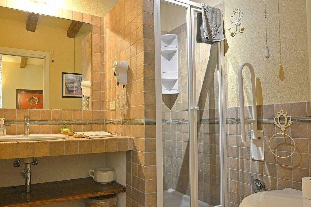 Photo of Bathroom in Licata