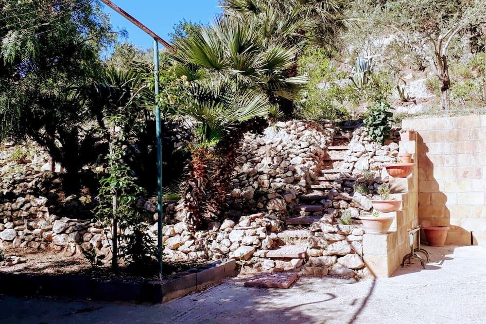 Photo of Outdoor in Assoro