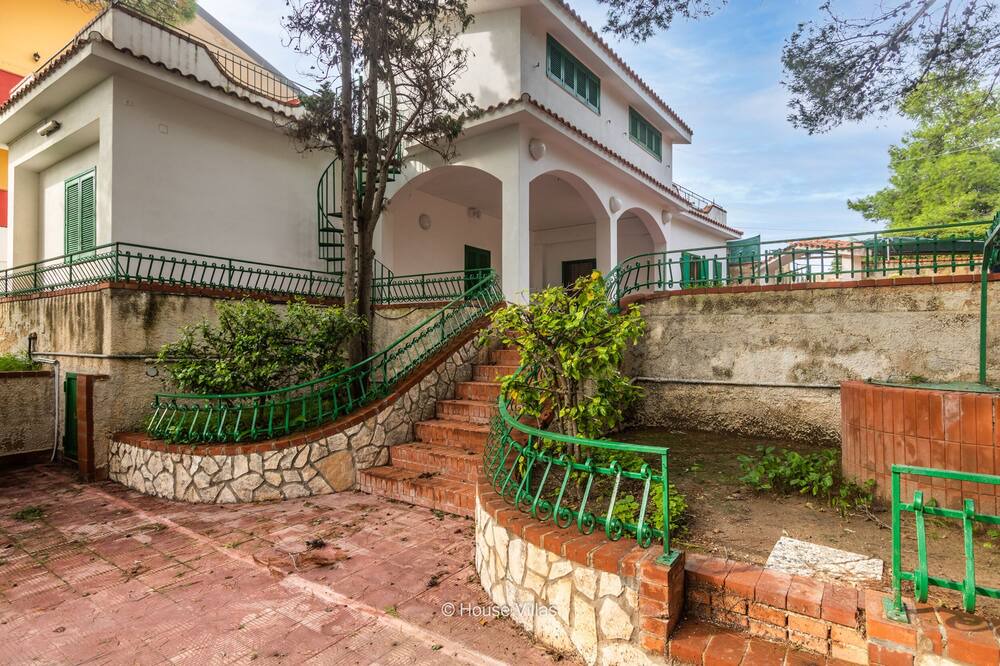 Photo of Outdoor in Gallina