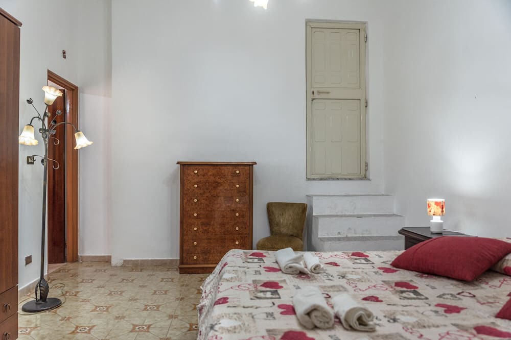Photo of Bedroom in Favara