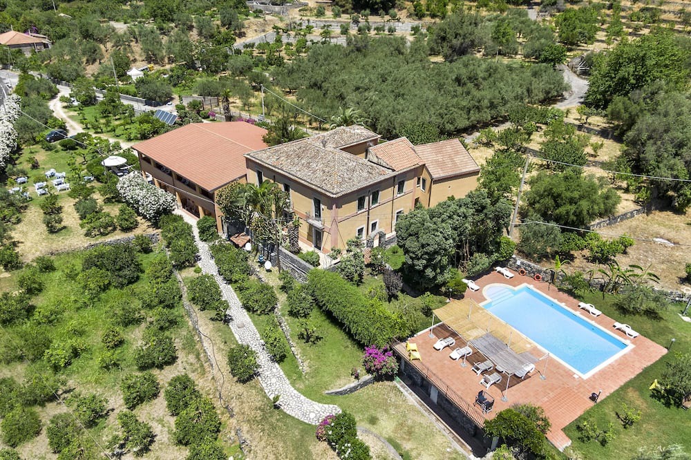 Photo of Outdoor in Mitogio