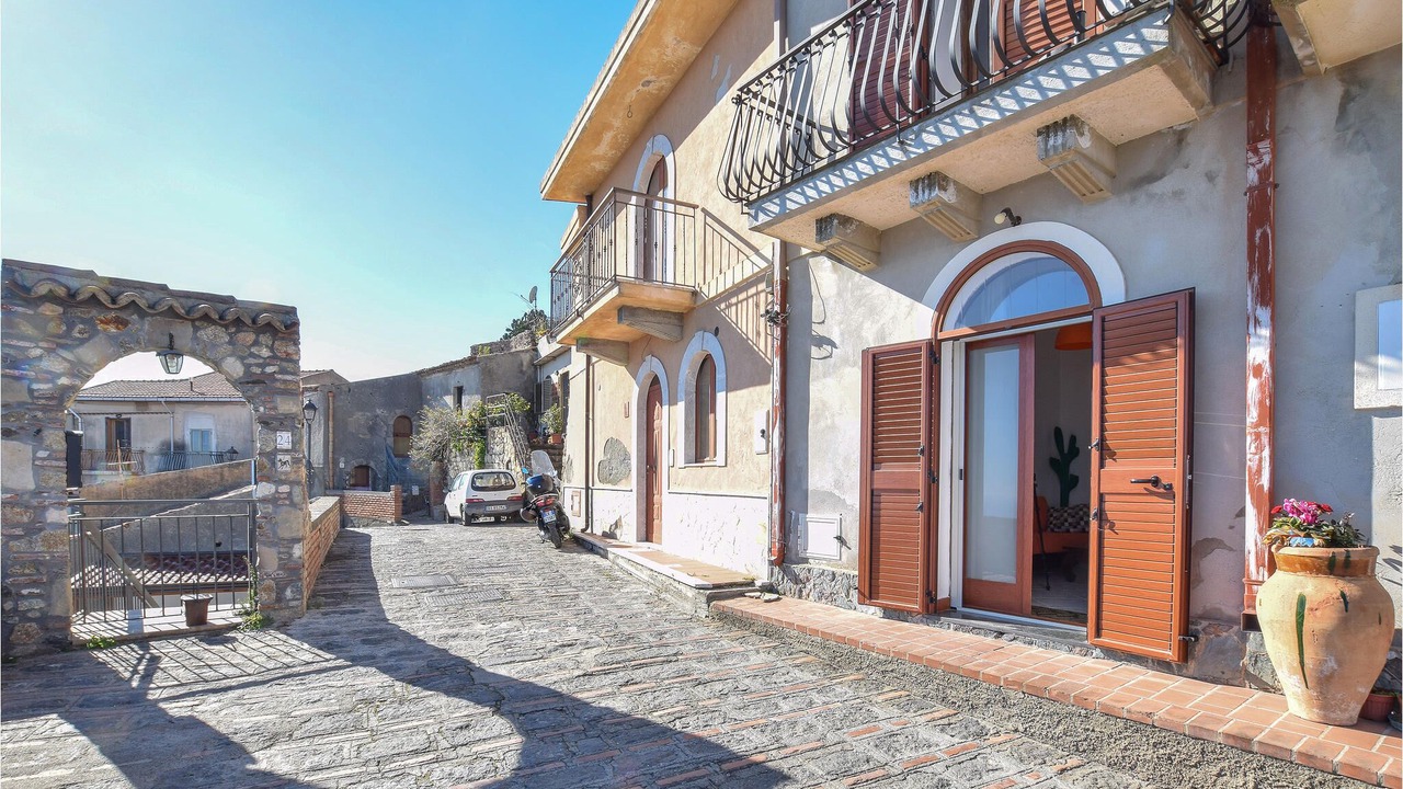 Photo of Outdoor in Savoca