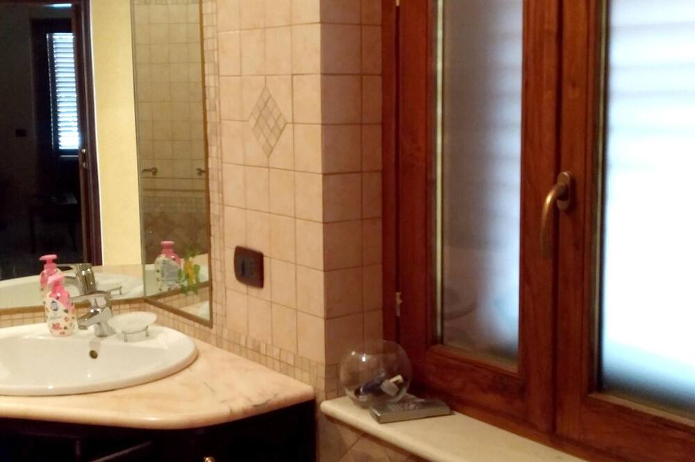 Photo of Bathroom in Montagnareale