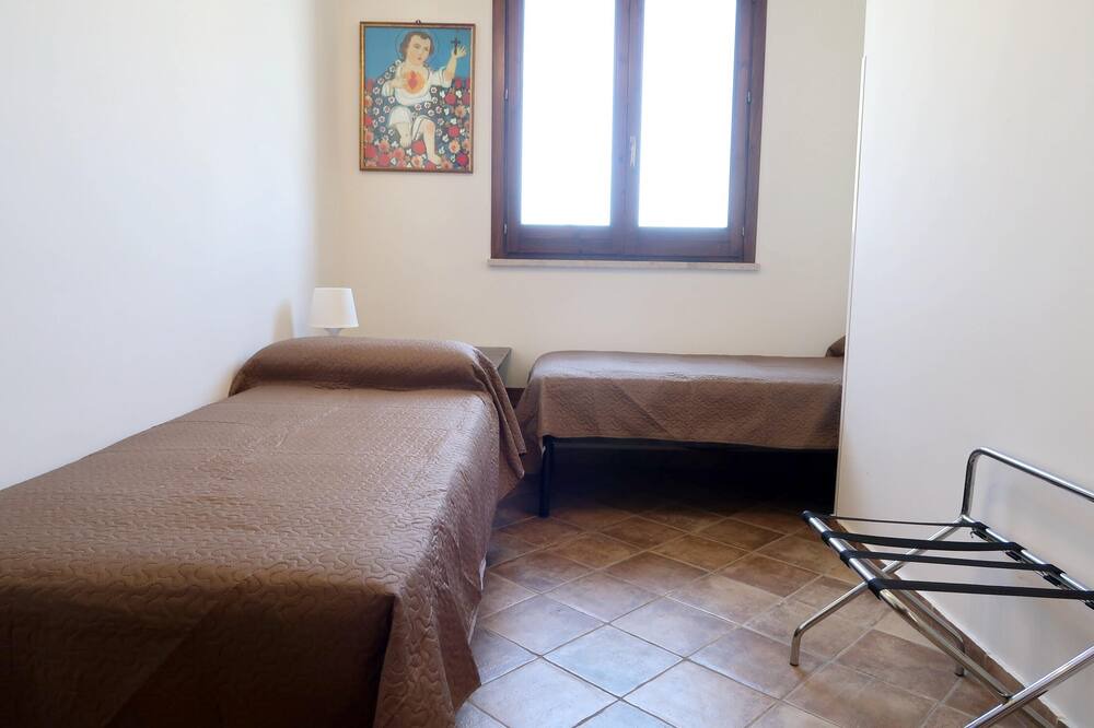 Photo of Bedroom in Paceco