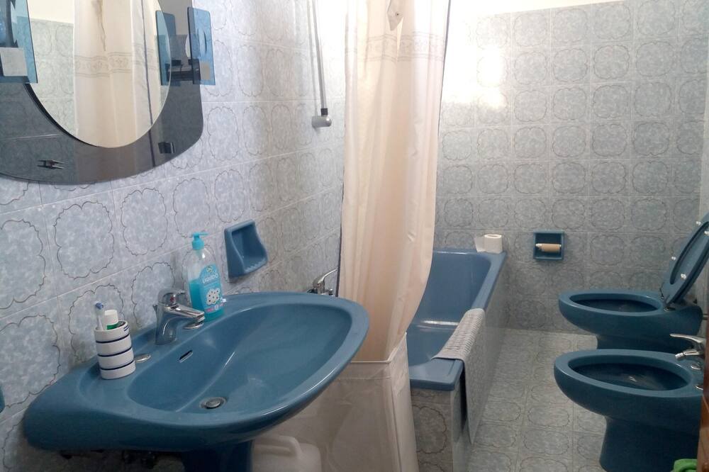 Photo of Bathroom in Galati Mamertino