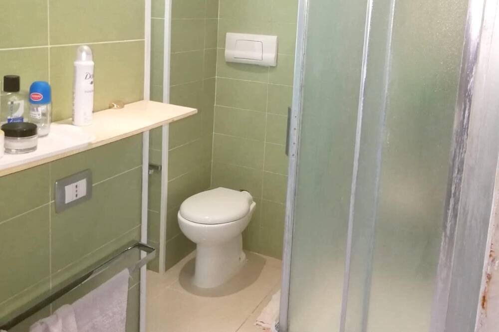 Photo of Bathroom in Comiso