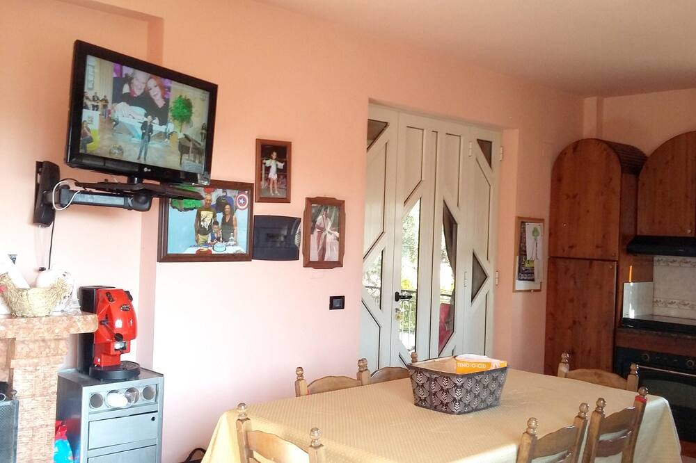 Photo of Livingroom in Augusta