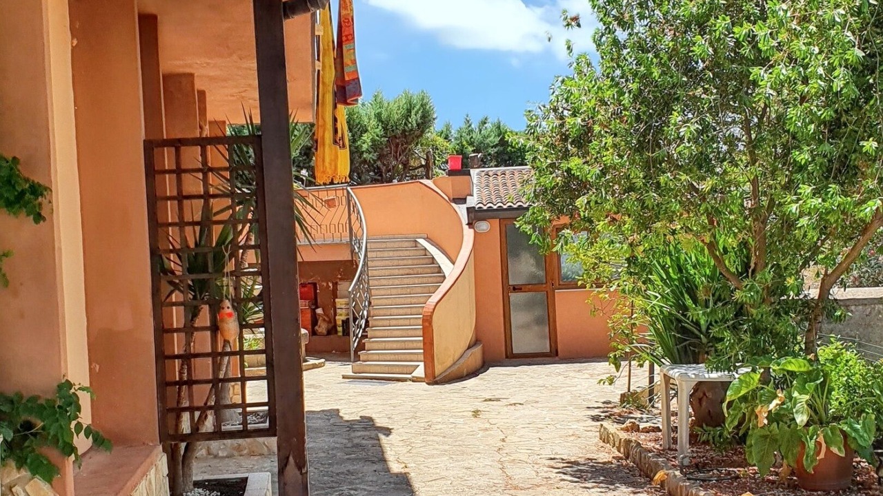 Photo of Outdoor in Pergusa