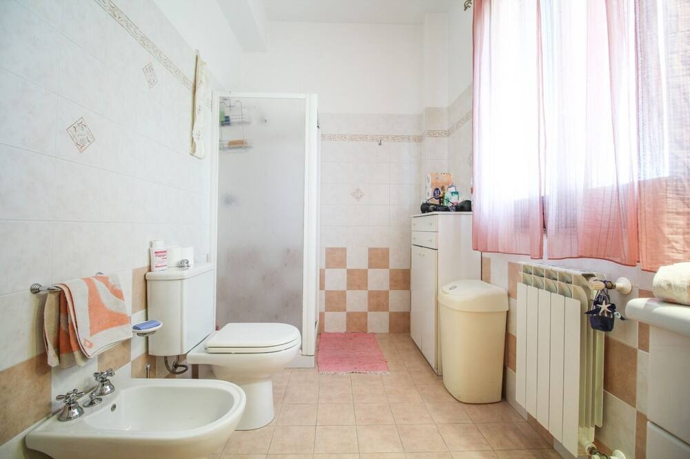 Photo of Bathroom in Santa Venerina