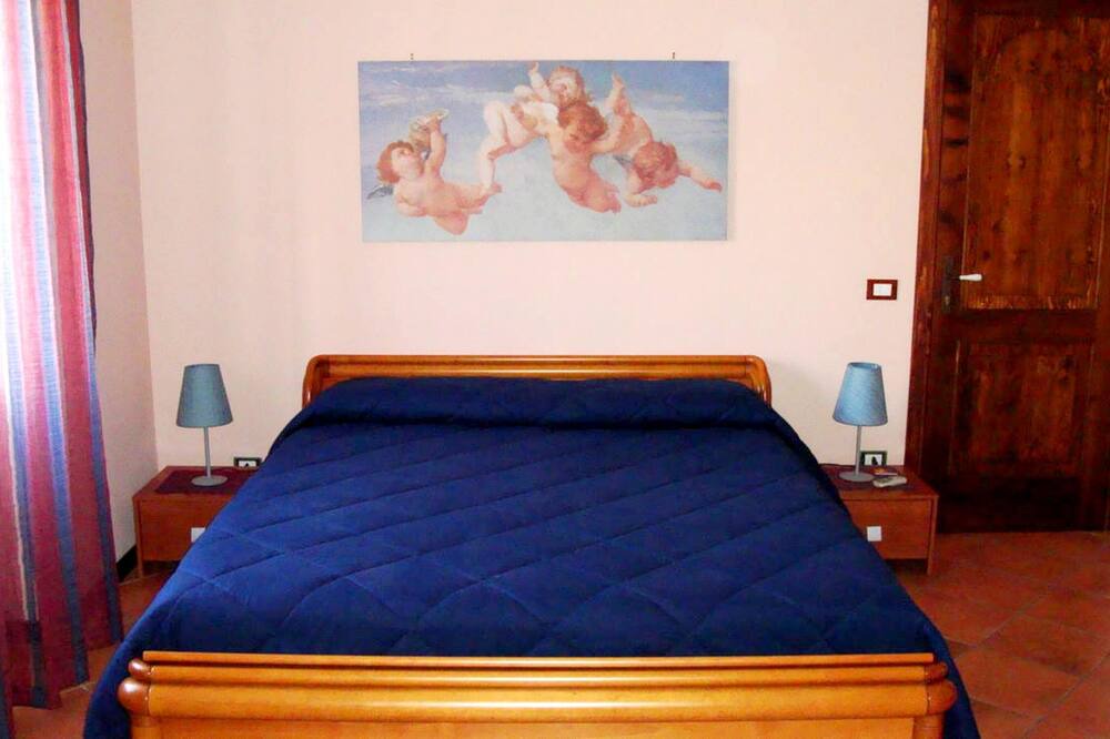 Photo of Others in Nicolosi