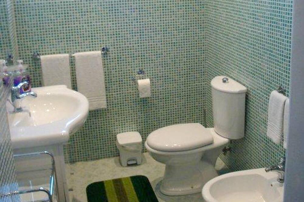 Photo of Bathroom in Nicolosi
