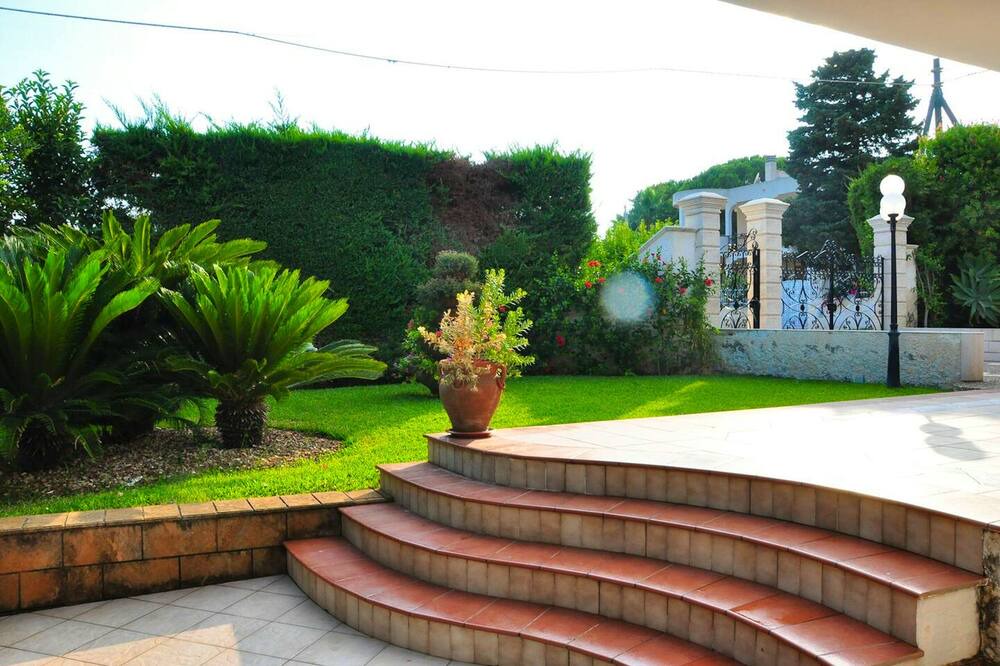 Photo of Outdoor in Fontane Bianche